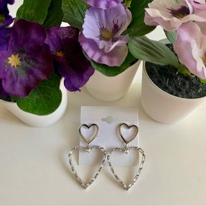 Silver Stud Earrings 💞